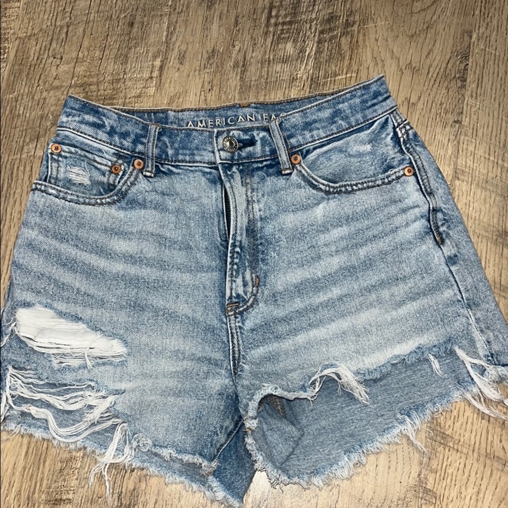American‎ Eagle Outfitters Women's Distressed Blue Denim Shorts HighWaisted